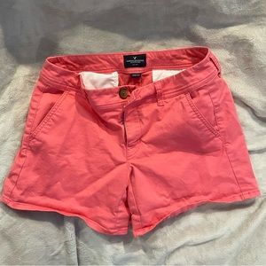 EUC American Eagle coral stretch midi shorts (size 6)